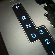 Подсвеченный селектор автоматической коробки передач: P, R, N, D